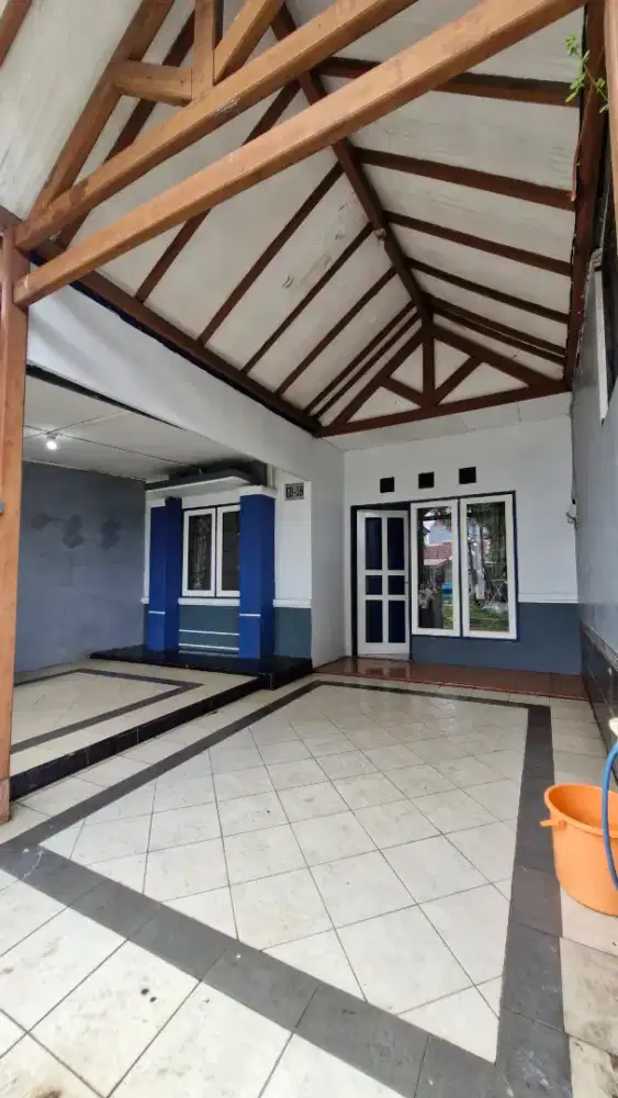 Disewakan rumah nyaman dan tidak banjir