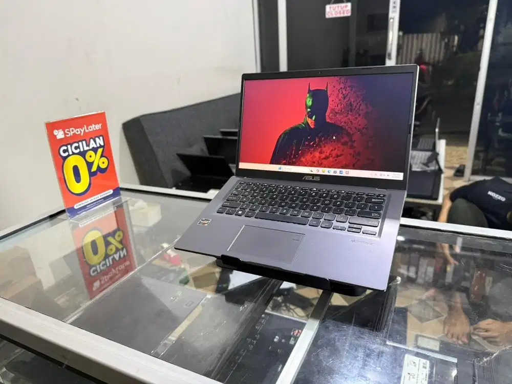 RYZEN 3 3250U SSD 522 GB RAM 8 GB GATANSI