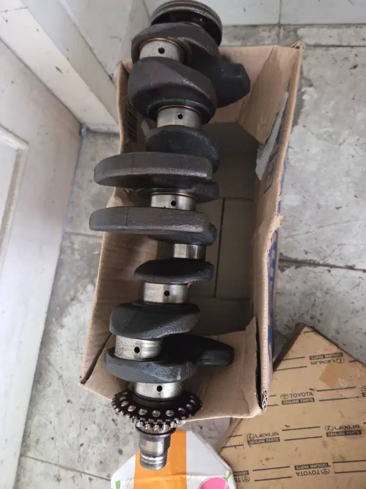 DIJUAL CRANKSHAFT YARIS BAPO 2013