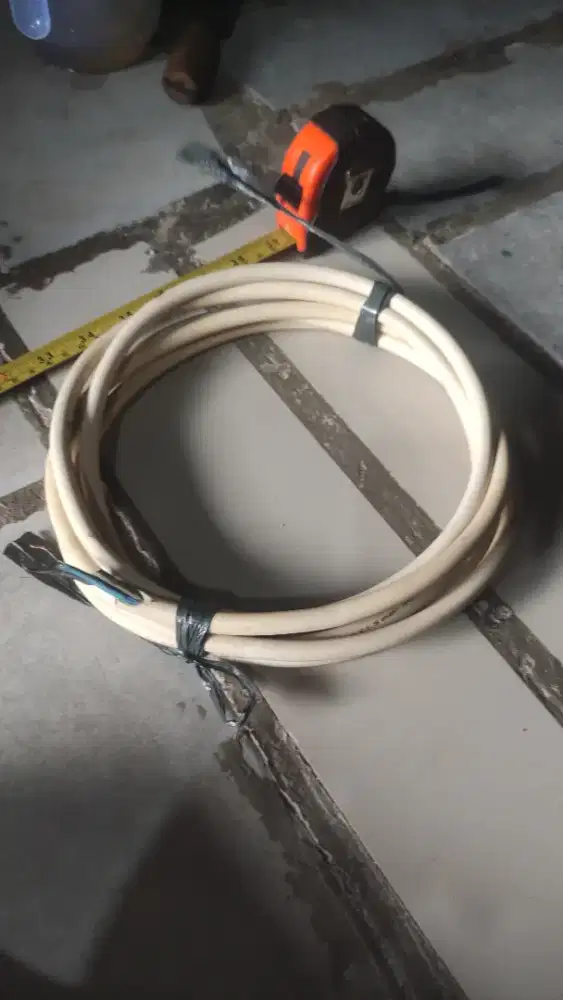 KABEL LISTRIK TEMBAGA TUNGGAL 2x1.5 FTRNA NYM 3 METER