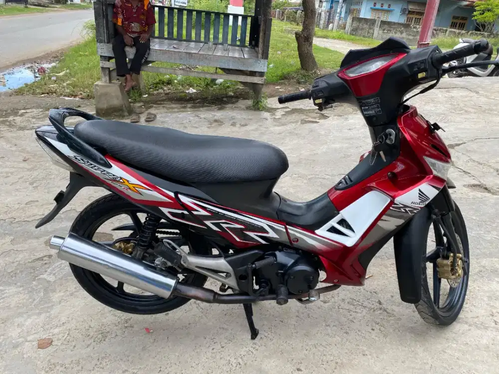 Di jual honda supra x 225 tahun 2008