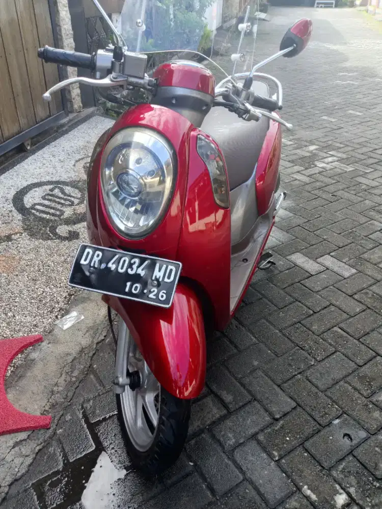 Dijual Honda Scoopy fi 2016