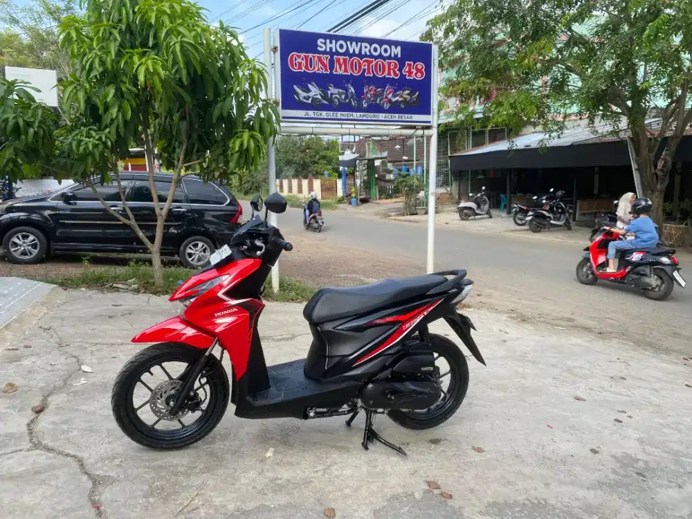 D jual honda beat tahun 2025 pemakaian 3 bulan