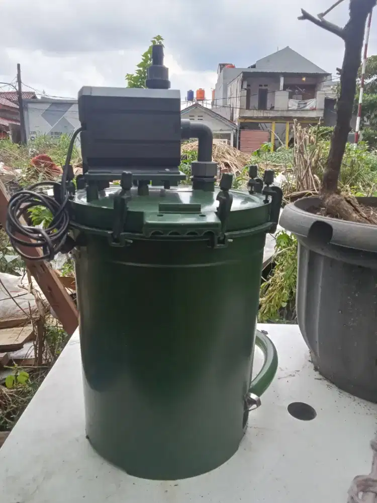 Filter untuk Aquarium / Kolam merk Eheim Germany ,Pemakaian 3 bln