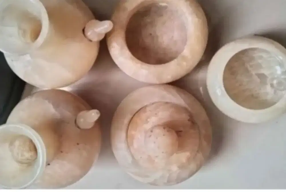 DI JUAL AJA KERAMIK ANTIK