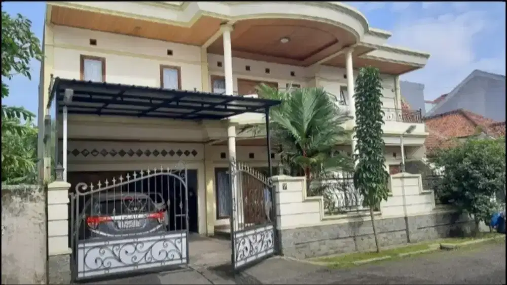 Dijual rumah 2 lt di kalijati antapani bandung