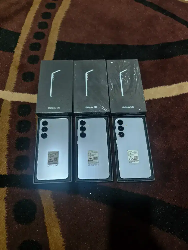 Samsung S25 12/256 Icy Blue