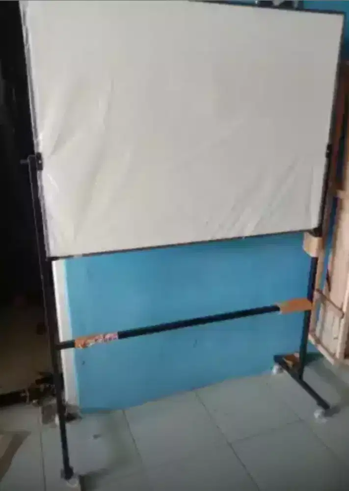 Jual papan tulis whiteboard bermacam ukuran baru