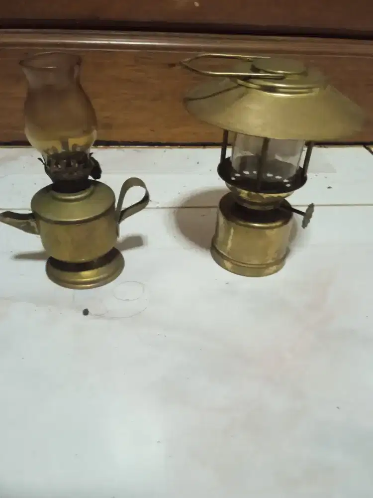 Jual 3  miniatur lampu templok