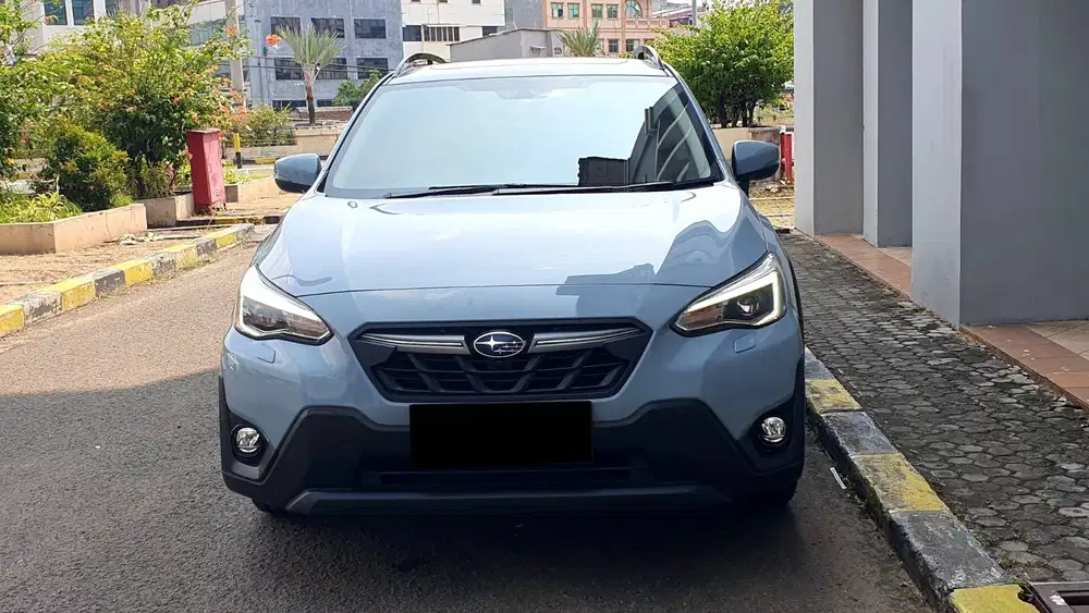 Subaru XV 2.0 i-S Eyesight AWD Sunroof AT Abu 2023 NIK 2022 Like New