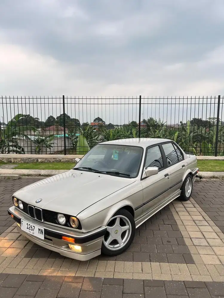 BMW E30 M40 1991