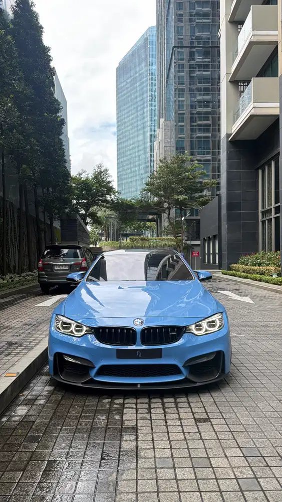 BMW M4 F82 Coupe full mods