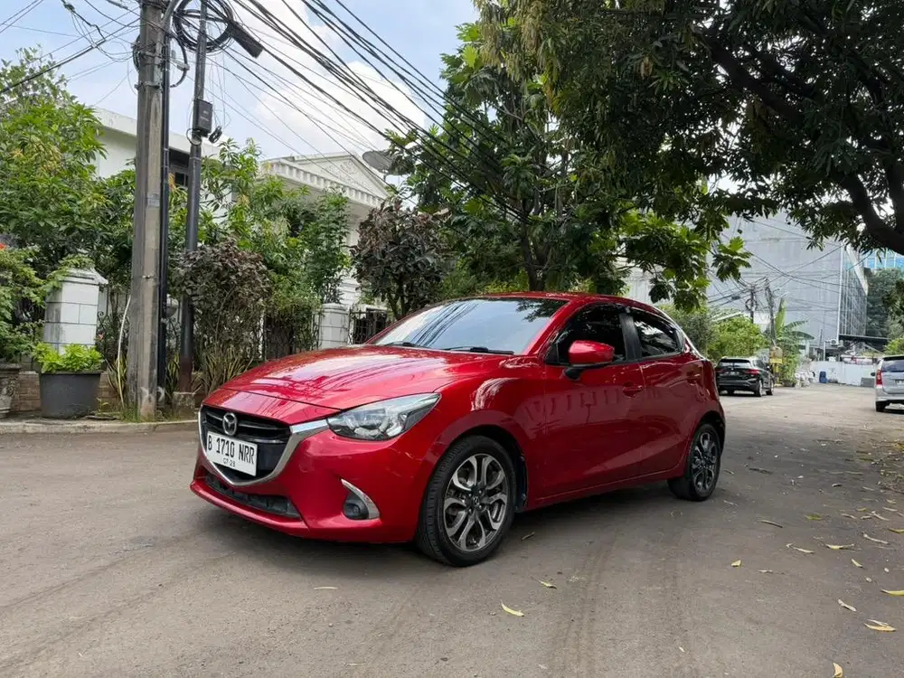 Mazda 2 R Skyactive 2017 AT