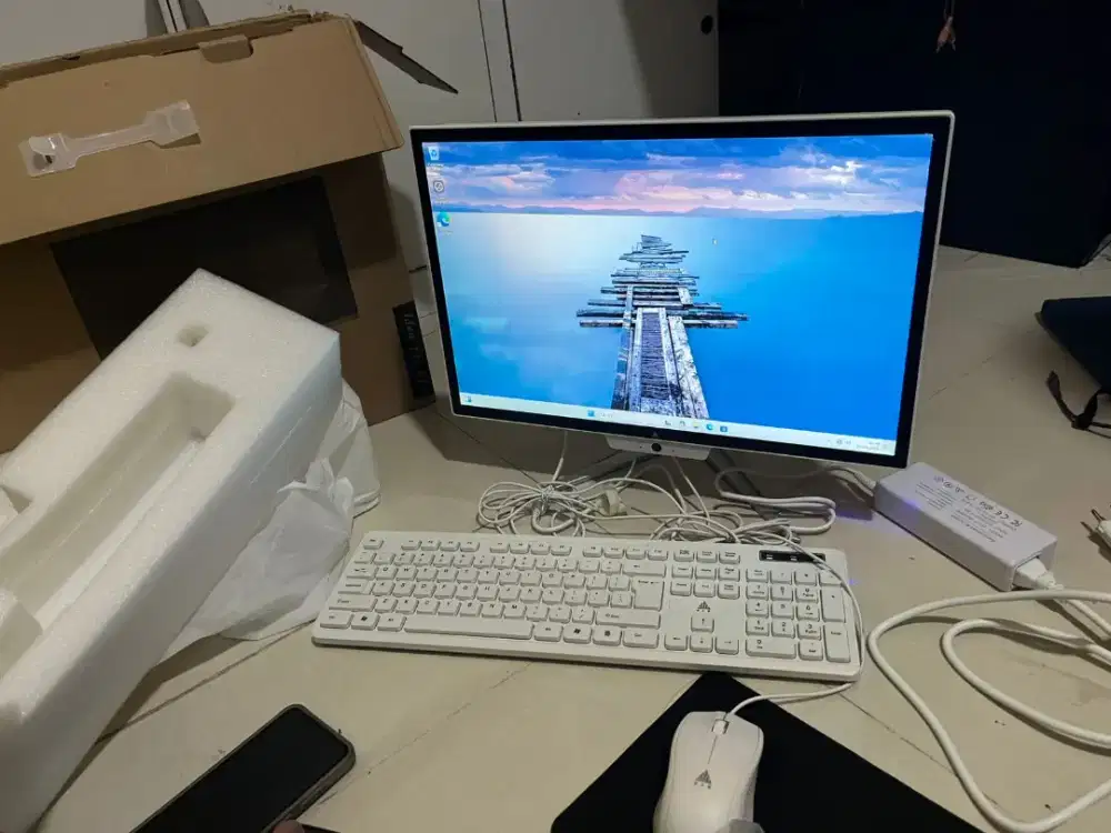 Pc all in one  fullset intel core i5 ram 8 ssd 256 gb windows11