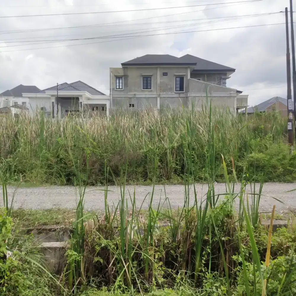 Tanah 220 meter area Batoh