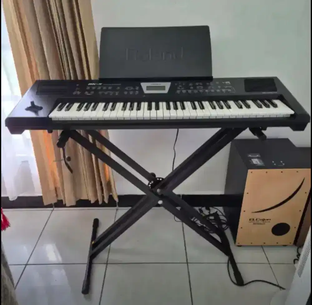 Piano/Keyboard Rolland BK 3