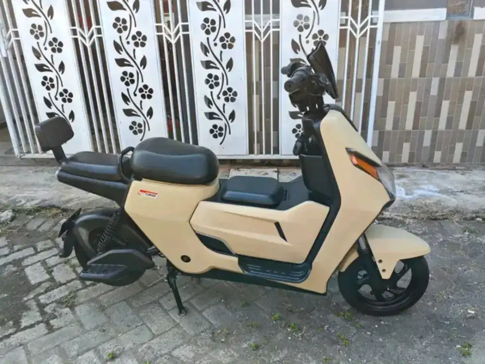 Sepeda listrik Uwinfly d60 adv