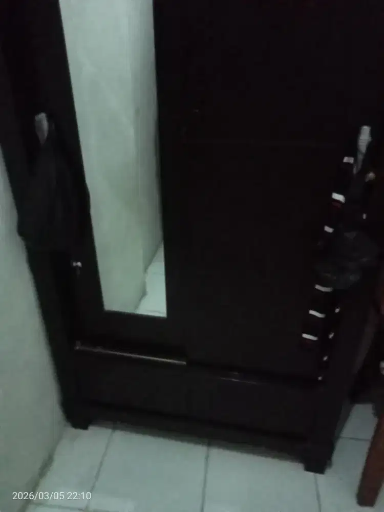 Jual kasur springbed jumbo dan lemari pakaian