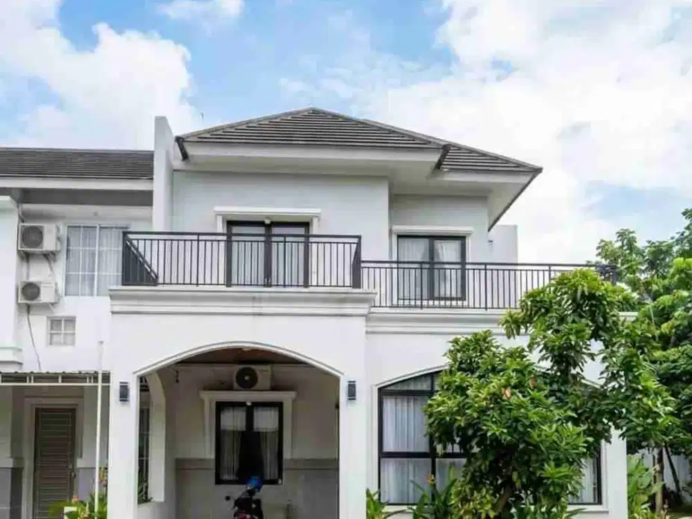 Disewakan rumah besar murah Kota wisata Cibubur.