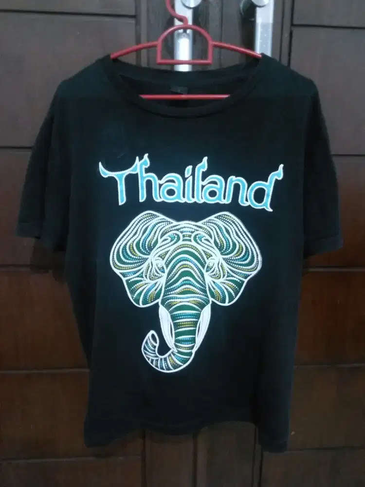 T-Shirt Thailand Ori Size M.