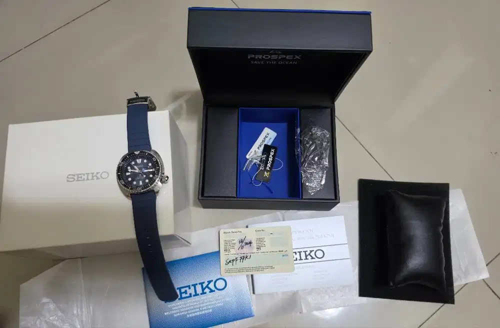 Seiko Prospex King Turtle SRPF77K1 Dark Manta Ray Save The Ocean