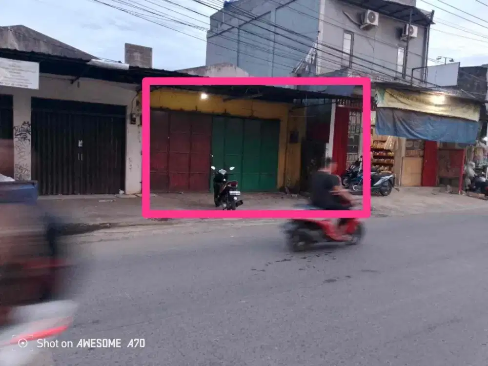 KIOS MURAH SIAP HUNI COCOK BUAT USAHA LETAK LOKASI DIJALAN RAYA CISEENG SERPONG