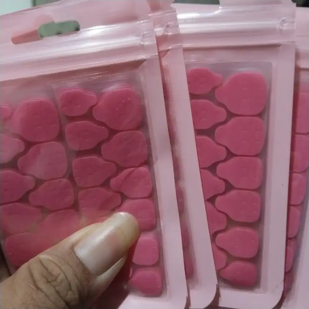 Di butuhkan pekerjaan wanita umur maksimal 28 tahun