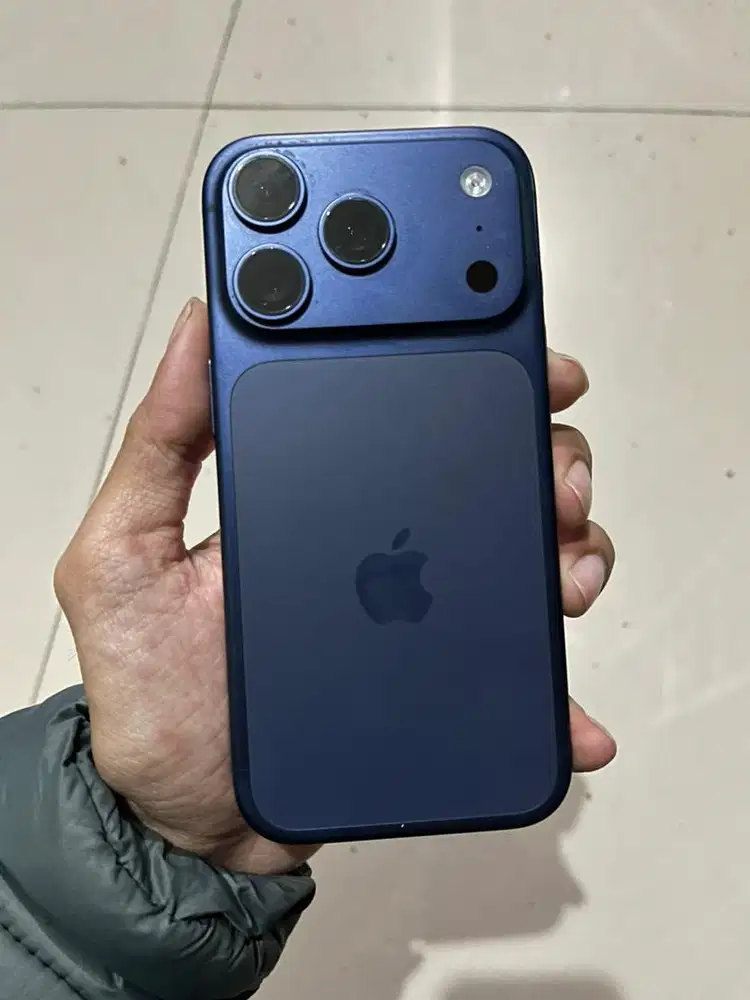 iPhone 17 Pro 256GB iBox