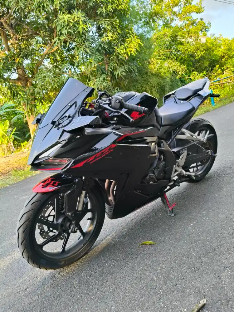 Dijual Honda CBR istimewa