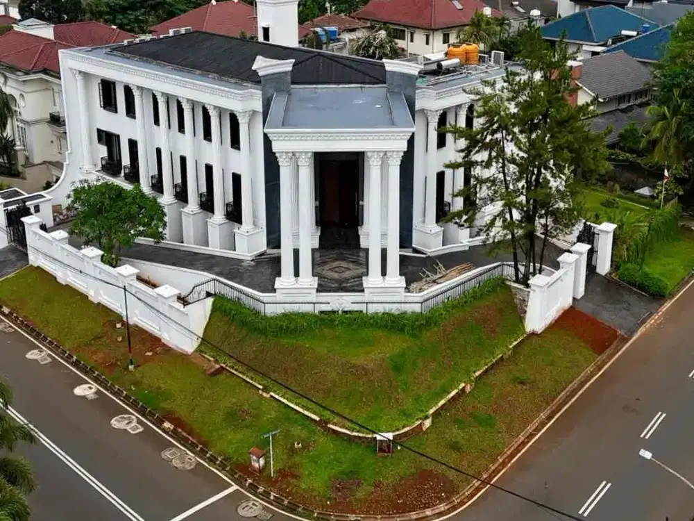 Rumah Baru Mewah Pondok Indah Dekat Bukit Golf LT 1.025m² LB 2.100m², Private Lift & Kolam Renang