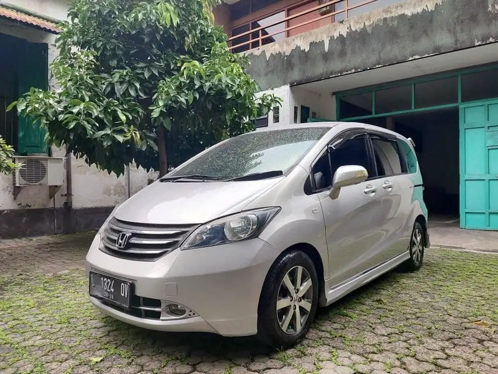 HARGA CASH HONDA FREED E PSD 2010