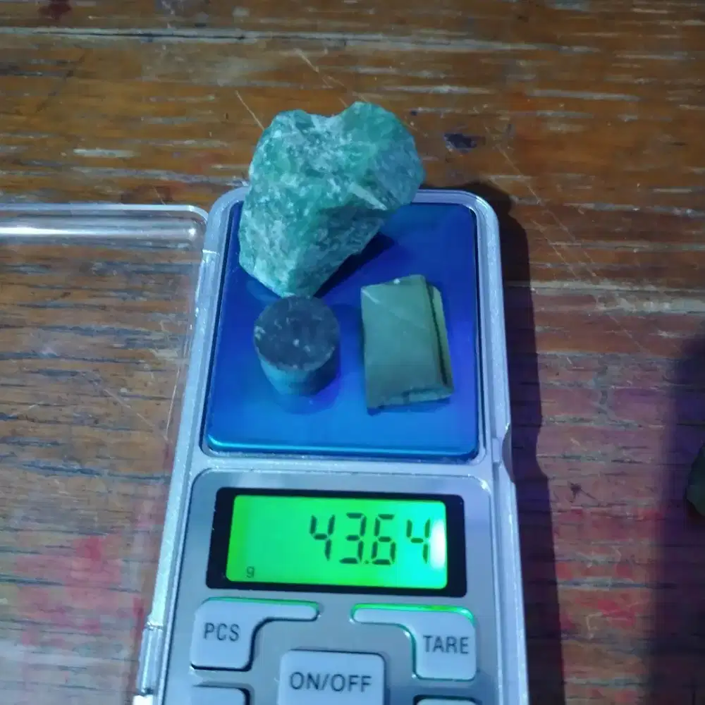 Bahan batu idocrase lumut aceh bio solar dan black jade kristal