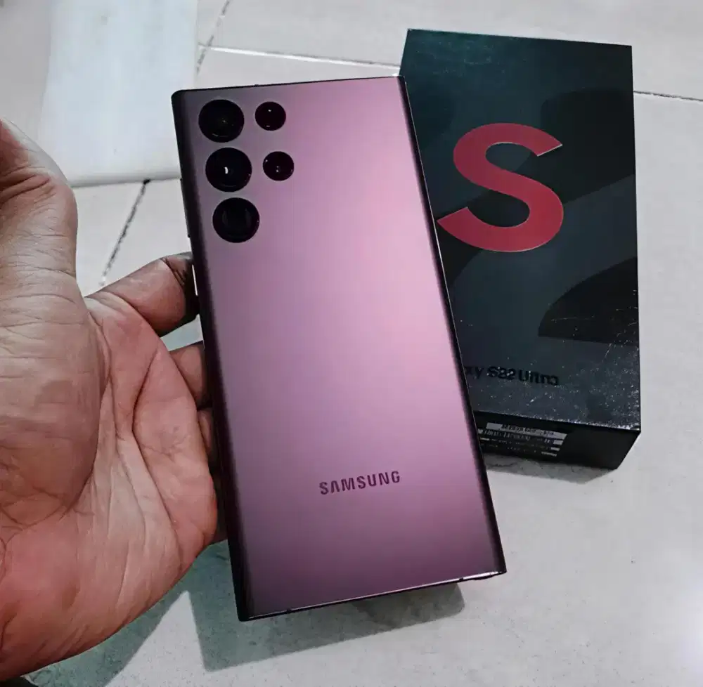 SAMSUNG S22 ULTRA 12 512GB SEIN MULUSS 98% LIKE NEW