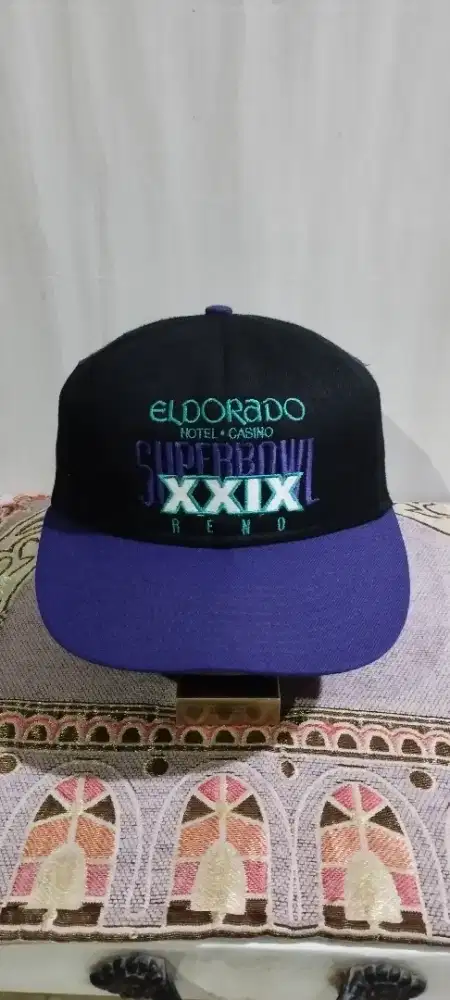 Caps SOMERS
Made in USA
Superbowl XXIX 
Bahan Woll
Full tag