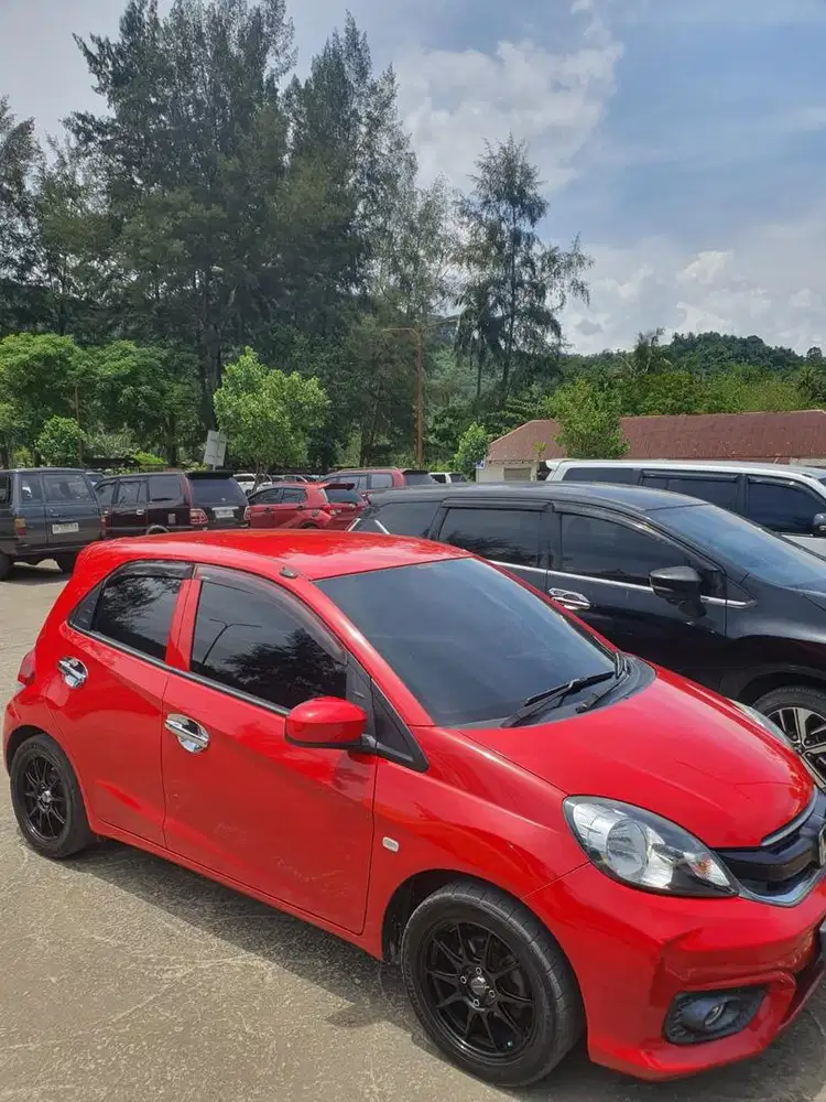 DIJUAL SEGERA MOBIL MILIK PRIBADI