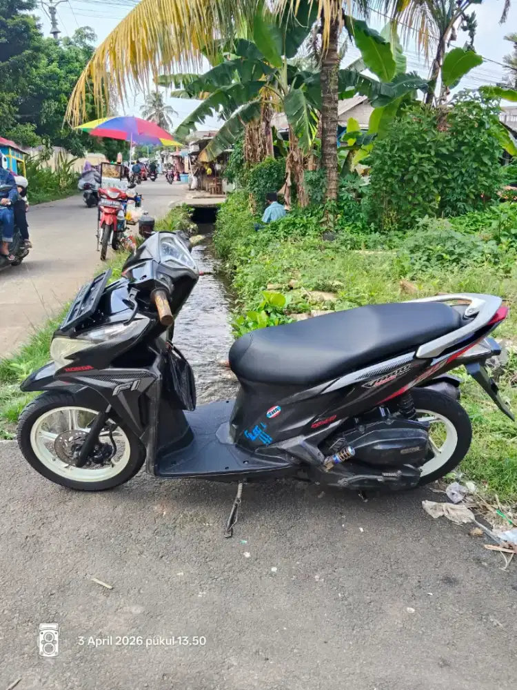 Dijual Vario kzr 125 bpkb faktur