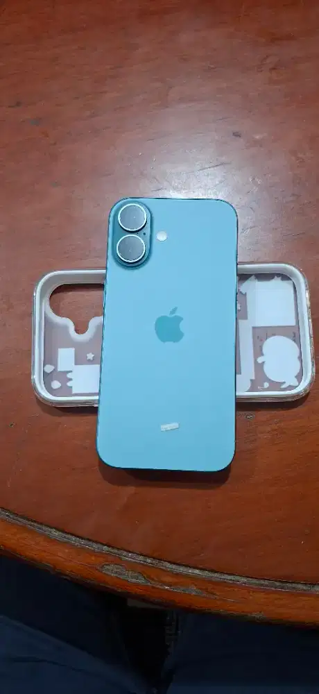 Iphone 16 - 128 
Ex IBOX