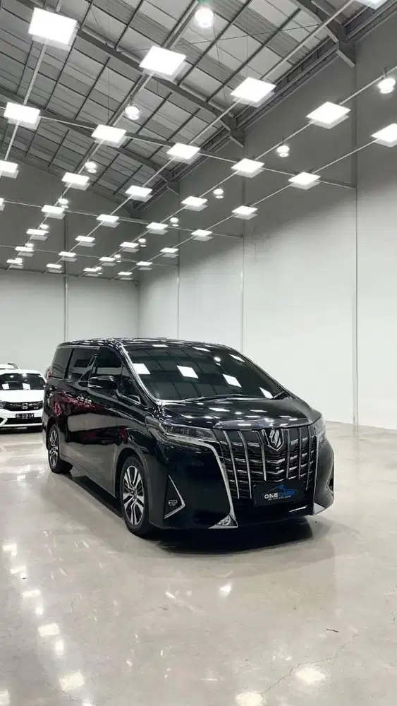 TDP 100jt! Toyota Alphard 2.5 G ATPM 2019, Plat L, KM 36rb, Istimewa