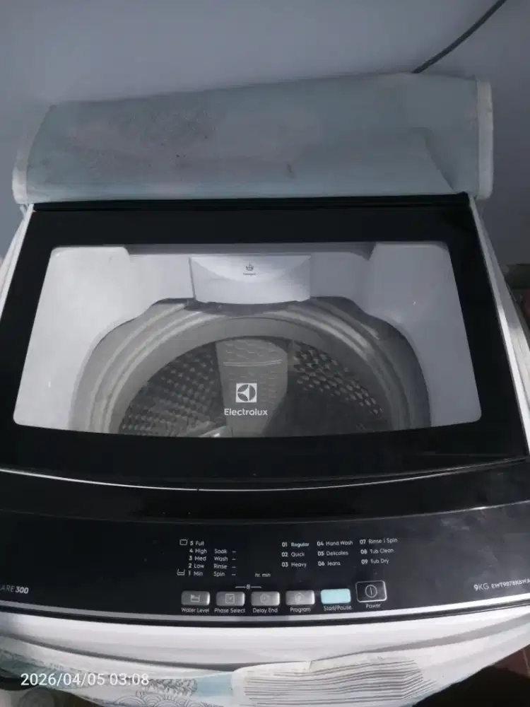 Mesin cuci Electrolux 9kg pemakaian 2 tahun masih aman poll