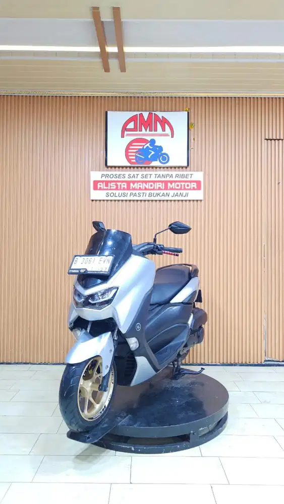 NMAX CONN 2022. ISTIMEWA MESIN BODY KAKI2 GREESS. PAJAK ON. BISA NEGO