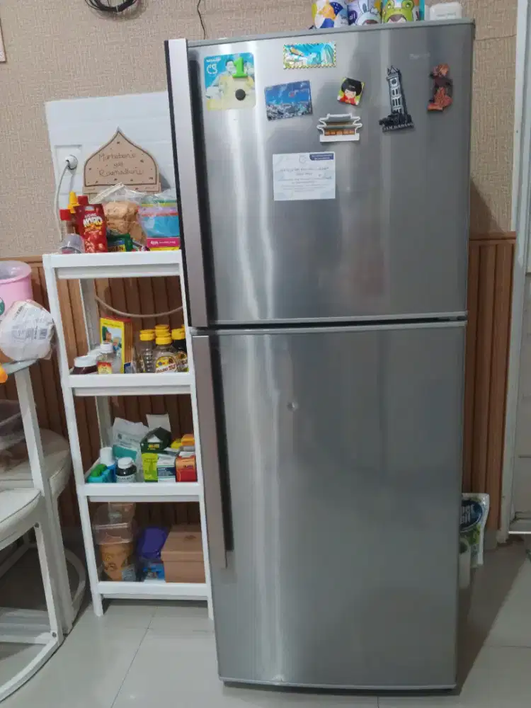 Dijual Kulkas Sharp