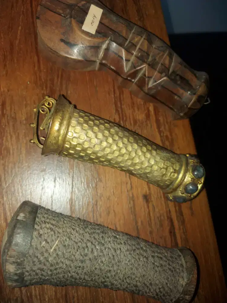 Gagang keris untuk hiasan