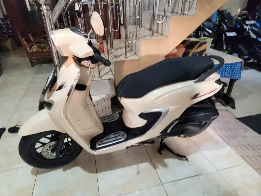 Stylo krem 2025 low km gbm