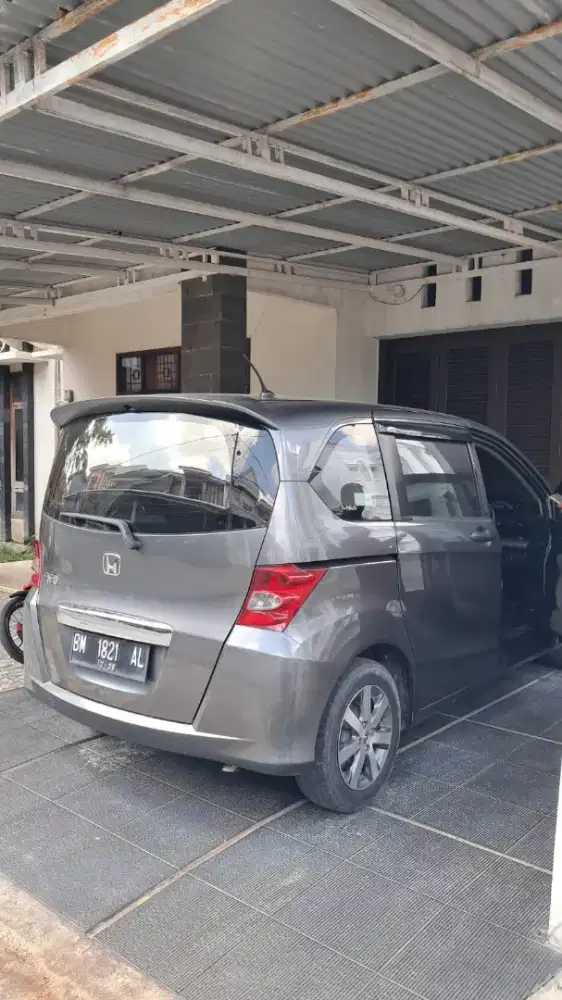 mobil fredd bagus...