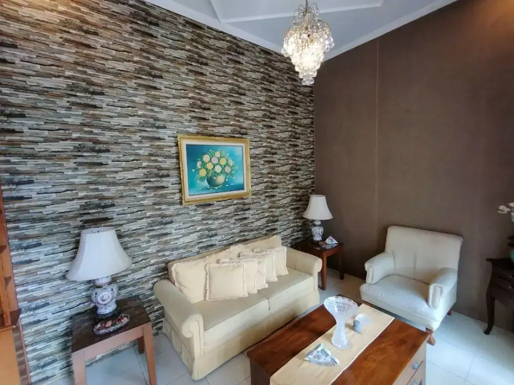 Rumah Klasik Terawat di Jantung Kota Bandung – Kavling Kotak Sempurna 400m² dekat SMA 8