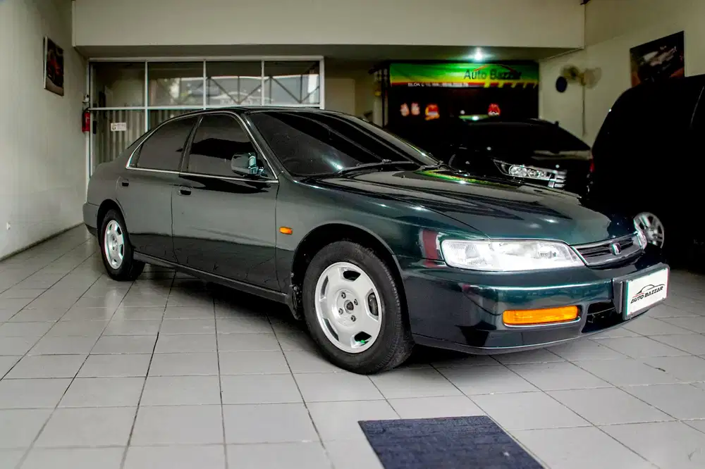 Honda Accord 1997 Bensin