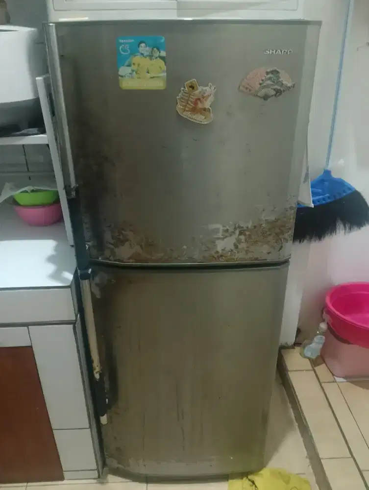 Kulkas Sharp 2 Pintu
