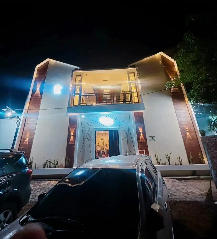 DIJUAL KOST EKSLUSIVE FULL PENGHUNI