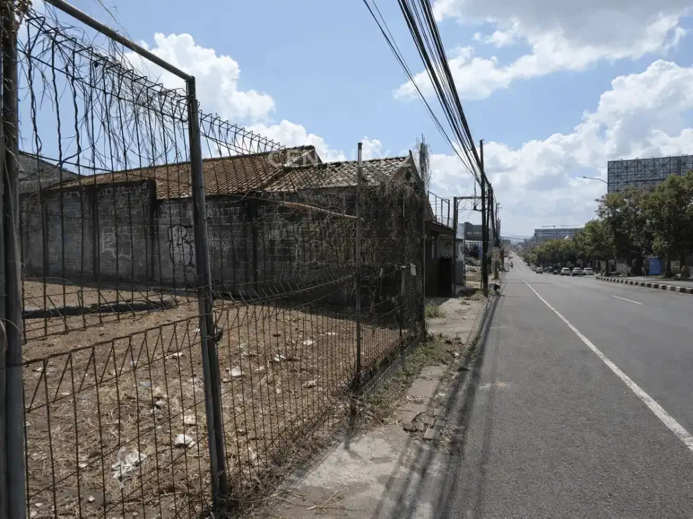 Tanah LD 9m Di Pinggir Jalan Barat Transmart Maguwo Untuk BIsnis