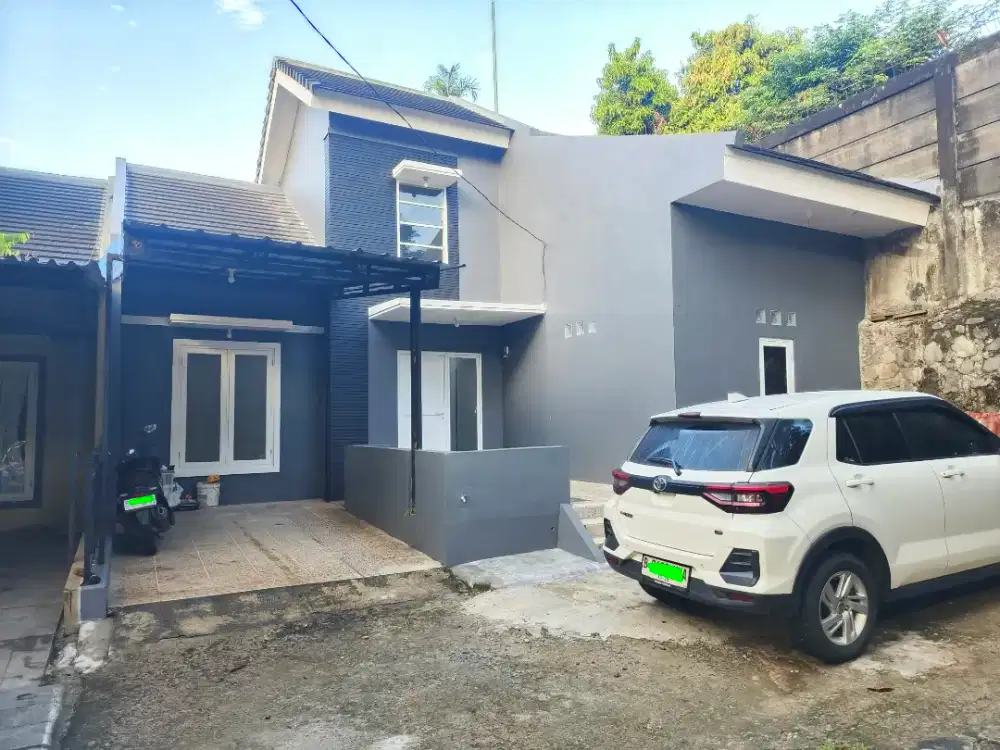 DISEWAKAN RUMAH DI DAERAH SENTUL SIRKUIT